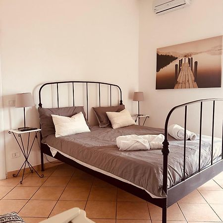 Borgo Montenero La Locanda Di Andrea Il Pescatore Bed & Breakfast エクステリア 写真